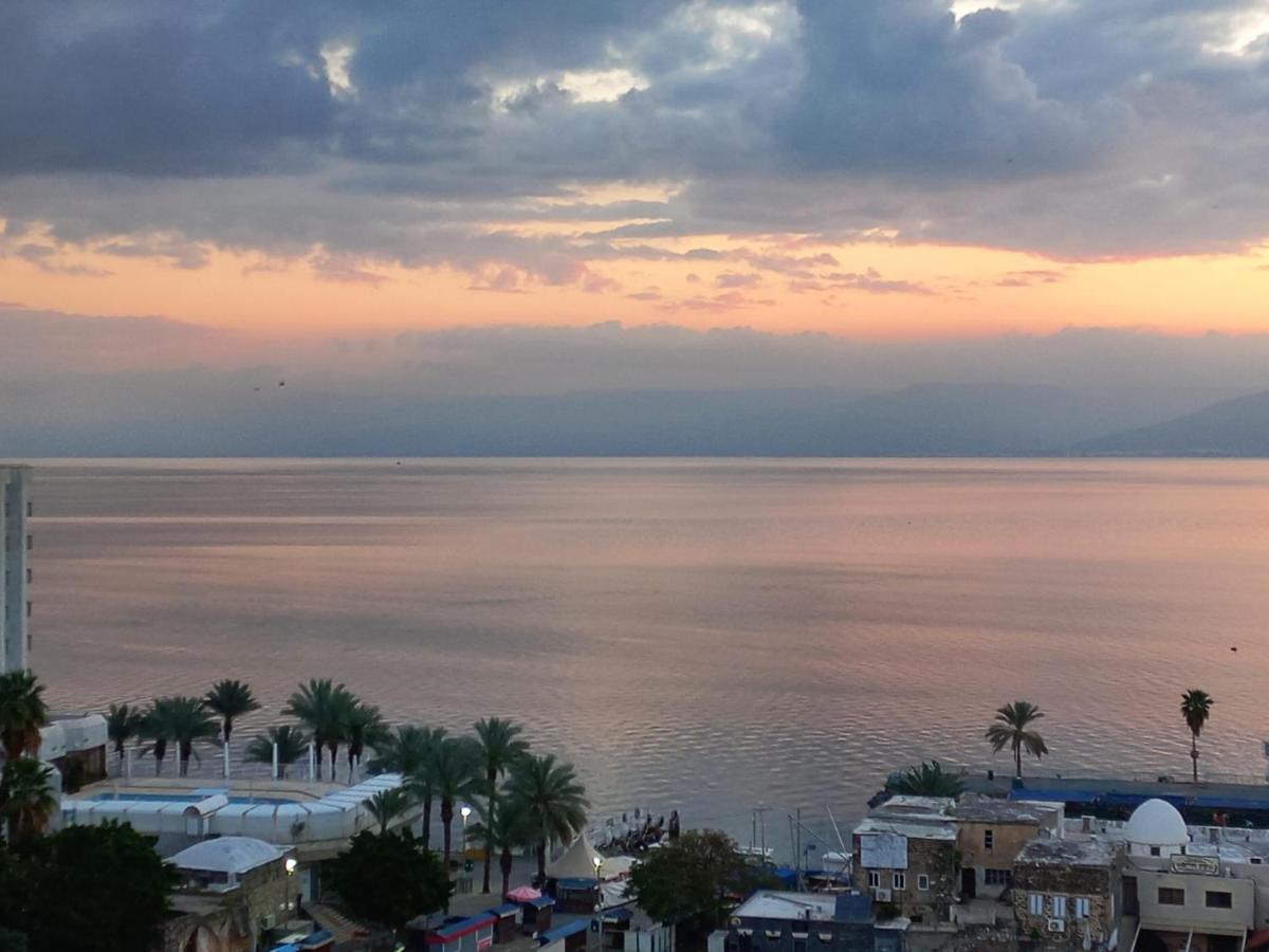 יחידת אירוח בבית ורדי Tiberias Exteriör bild